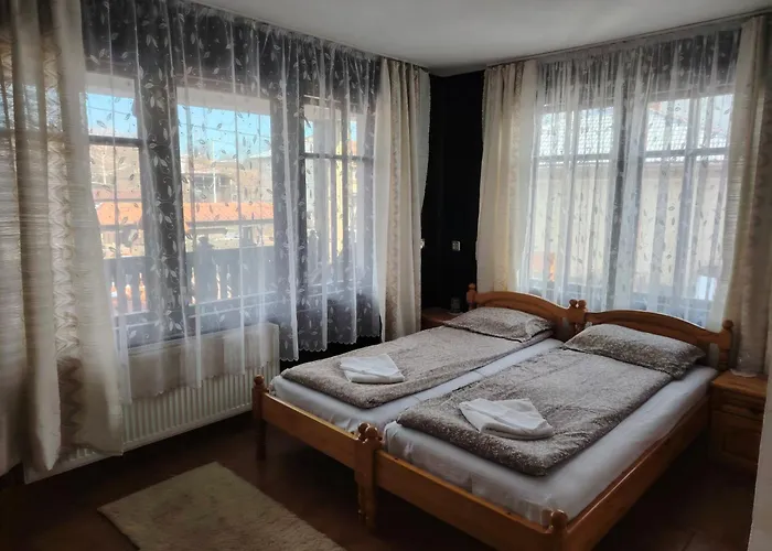 бащин дом * Apriłci