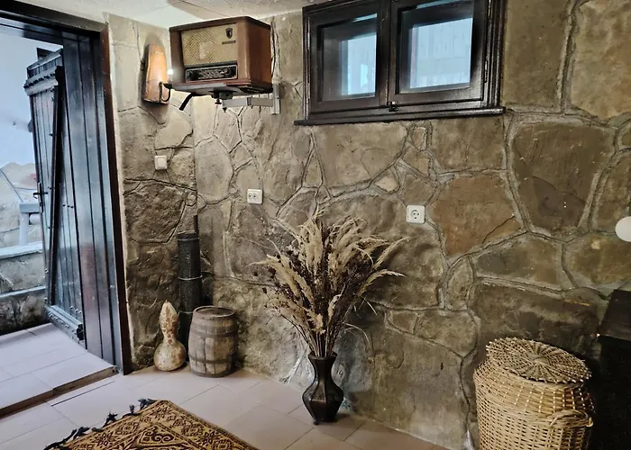 бащин дом 아프릴치