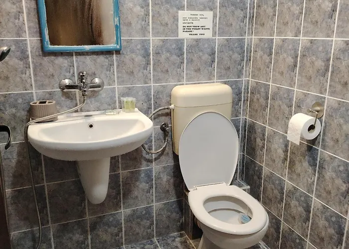 бащин дом * Apriłci